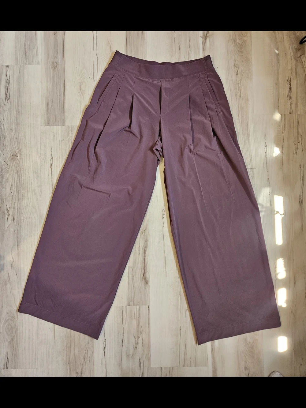 Athleta Brooklyn Heights Wide Leg Pleated Pants Mauve Purple Womens 14 Tall EUC - Picture 2 of 15